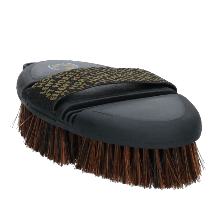 Perie moale pentru cai, pentru praf și nisip, cu partea superioară flexibilă – Excellent Horse Flexi Brush Soft