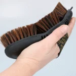 Perie moale pentru cai, pentru praf și nisip, cu partea superioară flexibilă – Excellent Horse Flexi Brush Soft - imagine 5