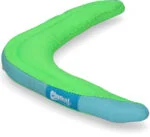 Boomerang pentru câini M, plutitor, culori asortate verde sau portocaliu – Chuckit! Amphibious Boomerang - imagine 4