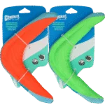 Boomerang pentru câini M, plutitor, culori asortate verde sau portocaliu – Chuckit! Amphibious Boomerang