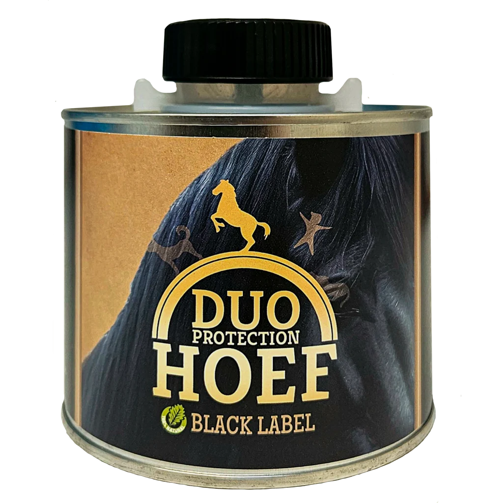 Produs negru pentru îngrijirea copitelor închise la culoare, 500 ml – Duo Protection Hoef Black Label - imagine 1