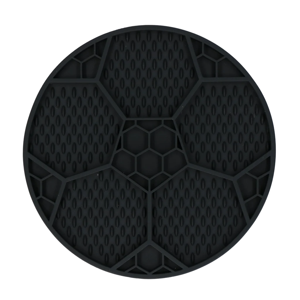 Covoraș de lins pentru câini cu model de minge de fotbal și ventuze, Ø 22 cm, Gri – Eat Slow Live Longer Lick Mat Soccer Ball - imagine 2