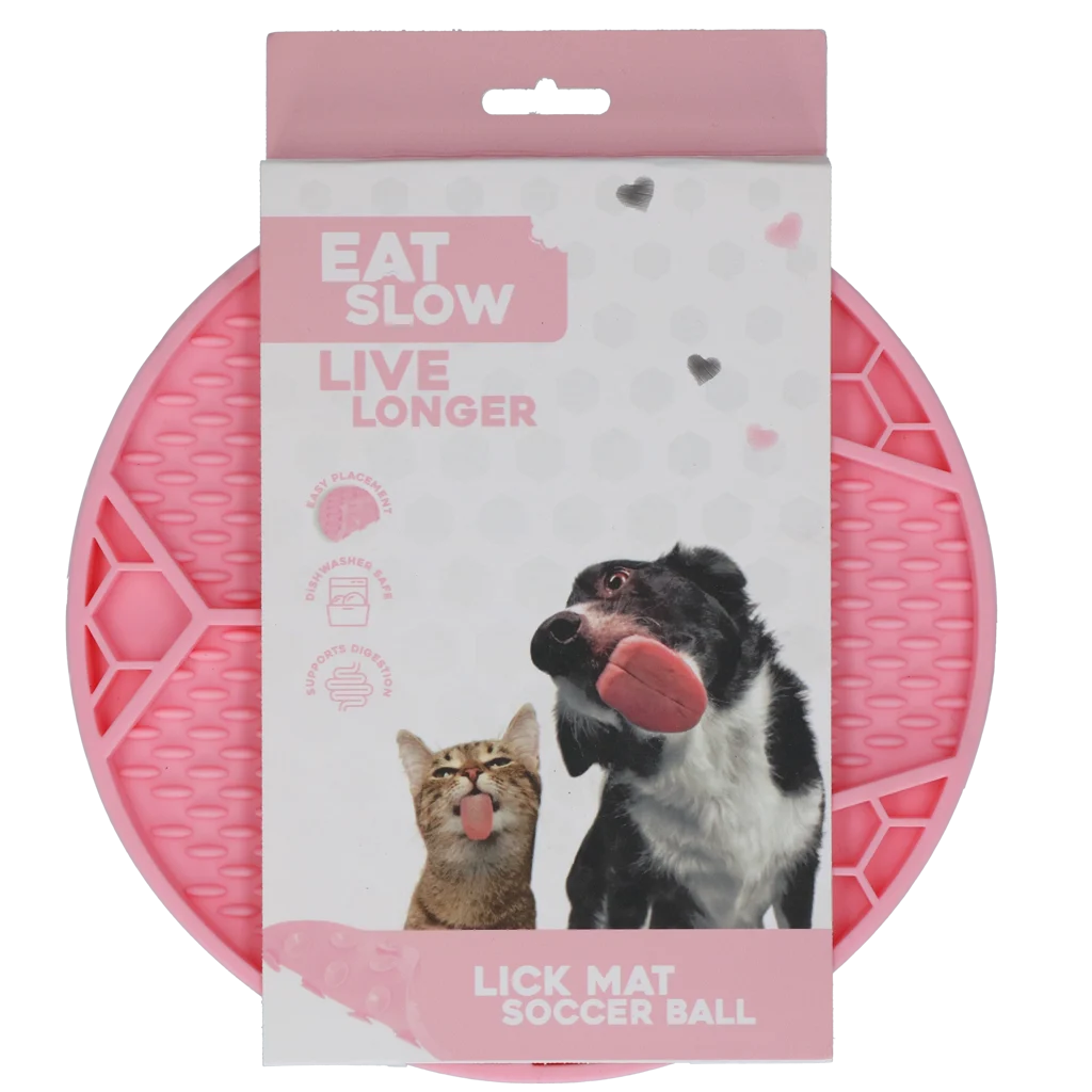 Covoraș de lins pentru câini, cu model de minge de fotbal și ventuze, Ø 22 cm, roz – Eat Slow Live Longer Lick Mat Soccer Ball - imagine 1