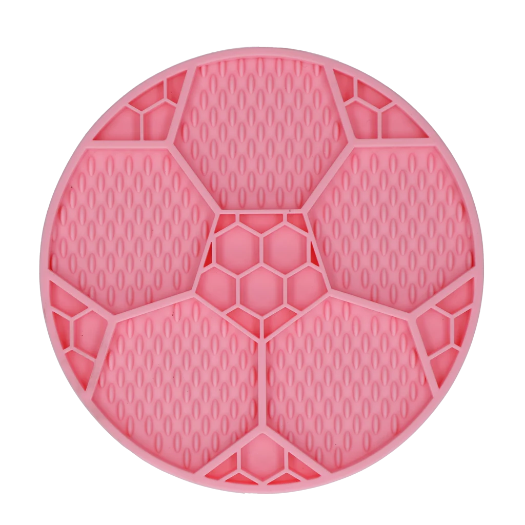 Covoraș de lins pentru câini, cu model de minge de fotbal și ventuze, Ø 22 cm, roz – Eat Slow Live Longer Lick Mat Soccer Ball - imagine 2