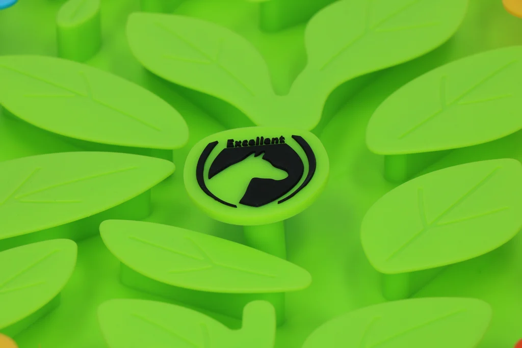 Covoraș de explorare pentru cai, pentru furaj și gustări – Excellent Horse Snuffle Mat Flower Power - imagine 2