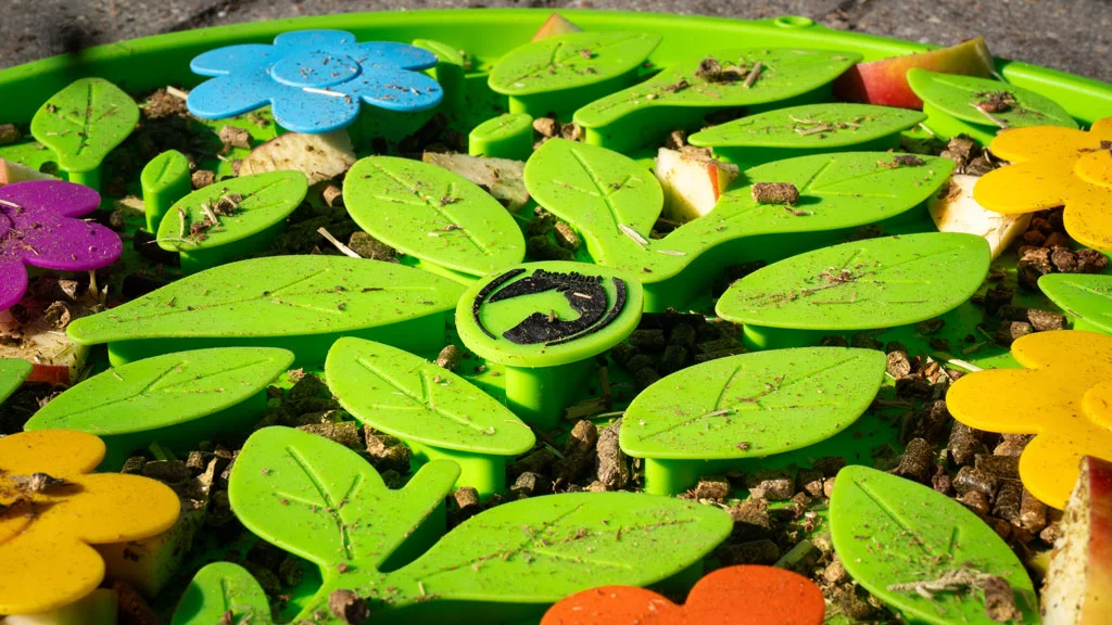 Covoraș de explorare pentru cai, pentru furaj și gustări – Excellent Horse Snuffle Mat Flower Power - imagine 5
