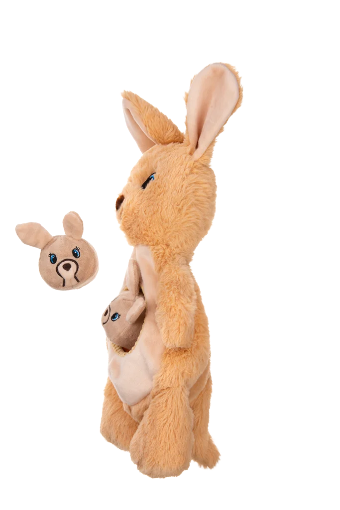 Jucărie de pluș pentru câini cu chițăitoare și 2 jucării ascunse – Growl Sidekicks Kanga Joey - imagine 3