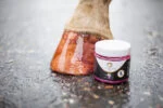 Lac roz cu sclipici pentru copite, 150 ml – Excellent Horse Hi Gloss Glitter Hoof Polish - imagine 4