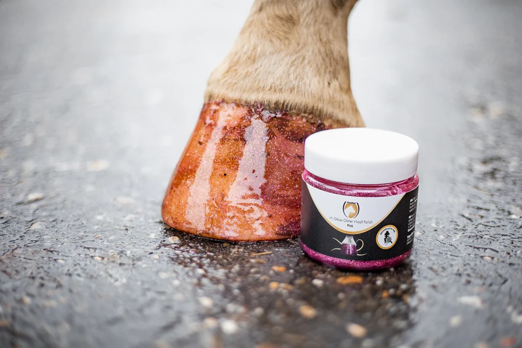 Lac roz cu sclipici pentru copite, 150 ml – Excellent Horse Hi Gloss Glitter Hoof Polish - imagine 4
