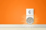 Aparat cu ultrasunete împotriva dăunătorilor, cu alimentare la priză, până la 46 m² – Knock Pest Ultrasonic Pest Repeller Home - imagine 4