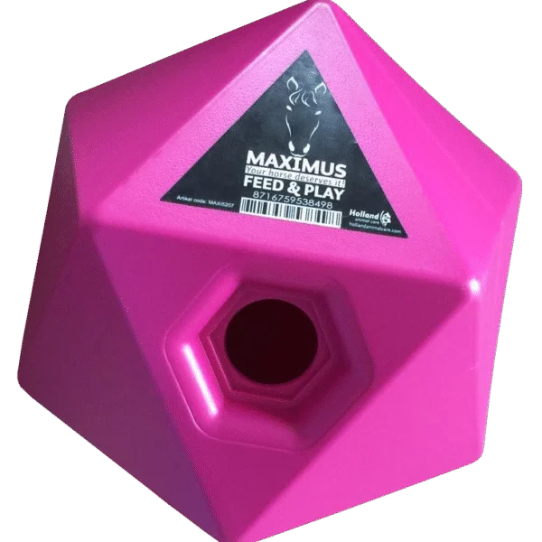 Cub de hrănire roz pentru cai, orificiu pentru recompense de 37 mm – Maximus Feed & Play Cube