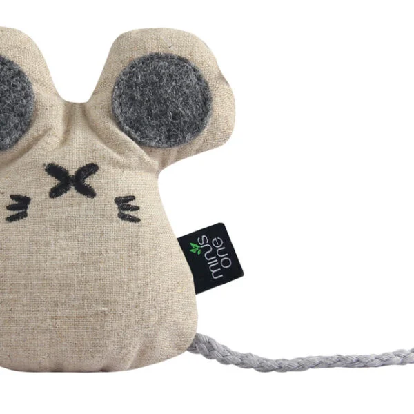 Jucărie pentru pisici în formă de șoarece, cu iarba mâței, 9 x 9,5 x 2,5 cm – Minus One Docile Buddy Cat Toy Mouse
