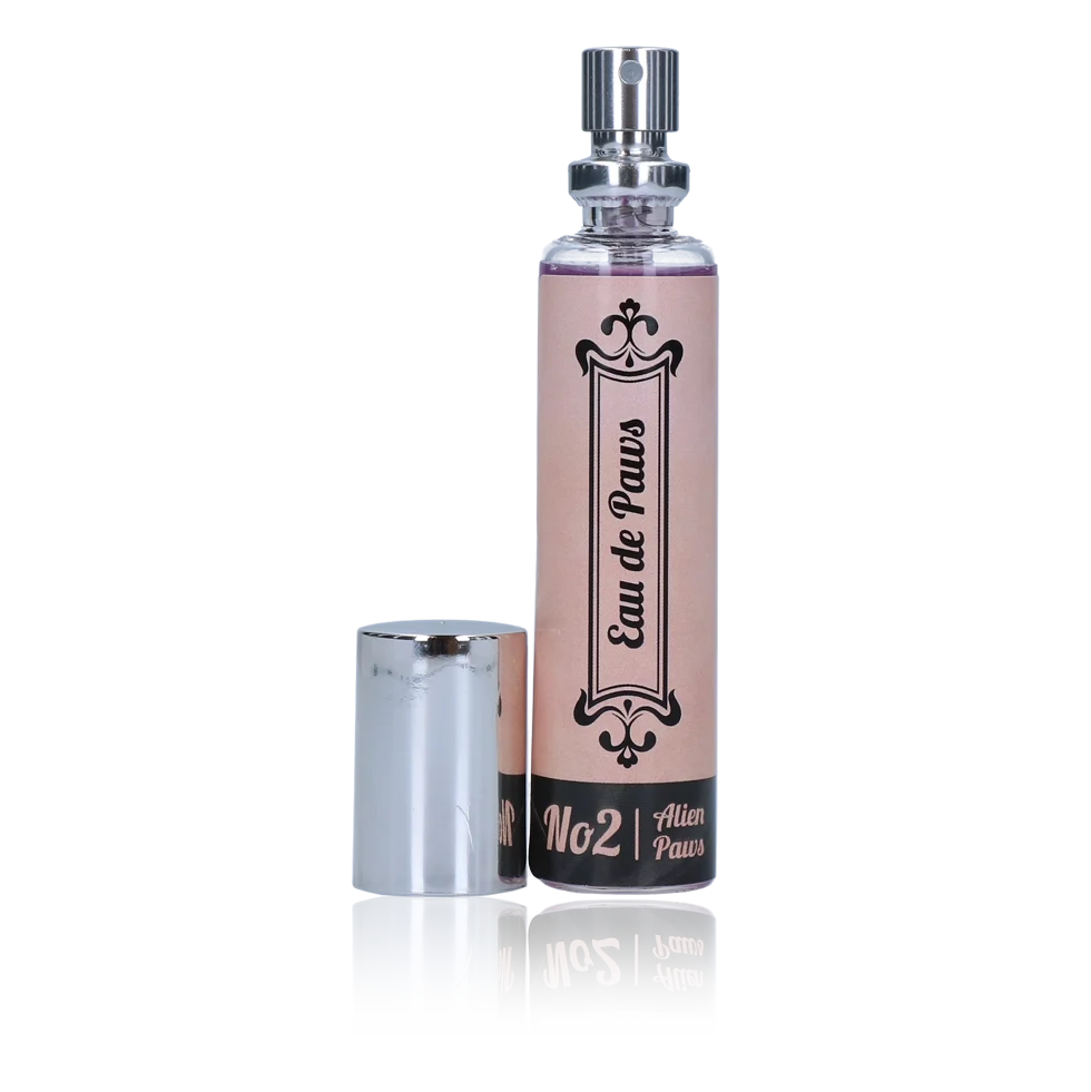 Parfum pentru cățele pe bază de apă, 30 ml – Eau de Paws No2 Alien Paws - imagine 3