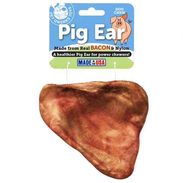 Jucărie de ros din nailon în formă de ureche de porc, cu aromă de bacon, 10 cm – Pet Qwerks Pig Ear M