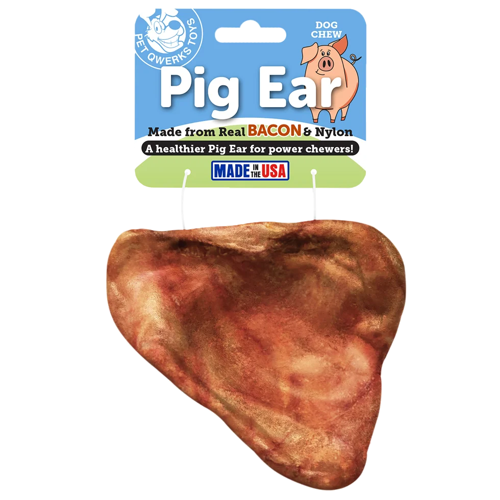Jucărie de ros din nailon în formă de ureche de porc, cu aromă de bacon, 10 cm – Pet Qwerks Pig Ear M - imagine 1