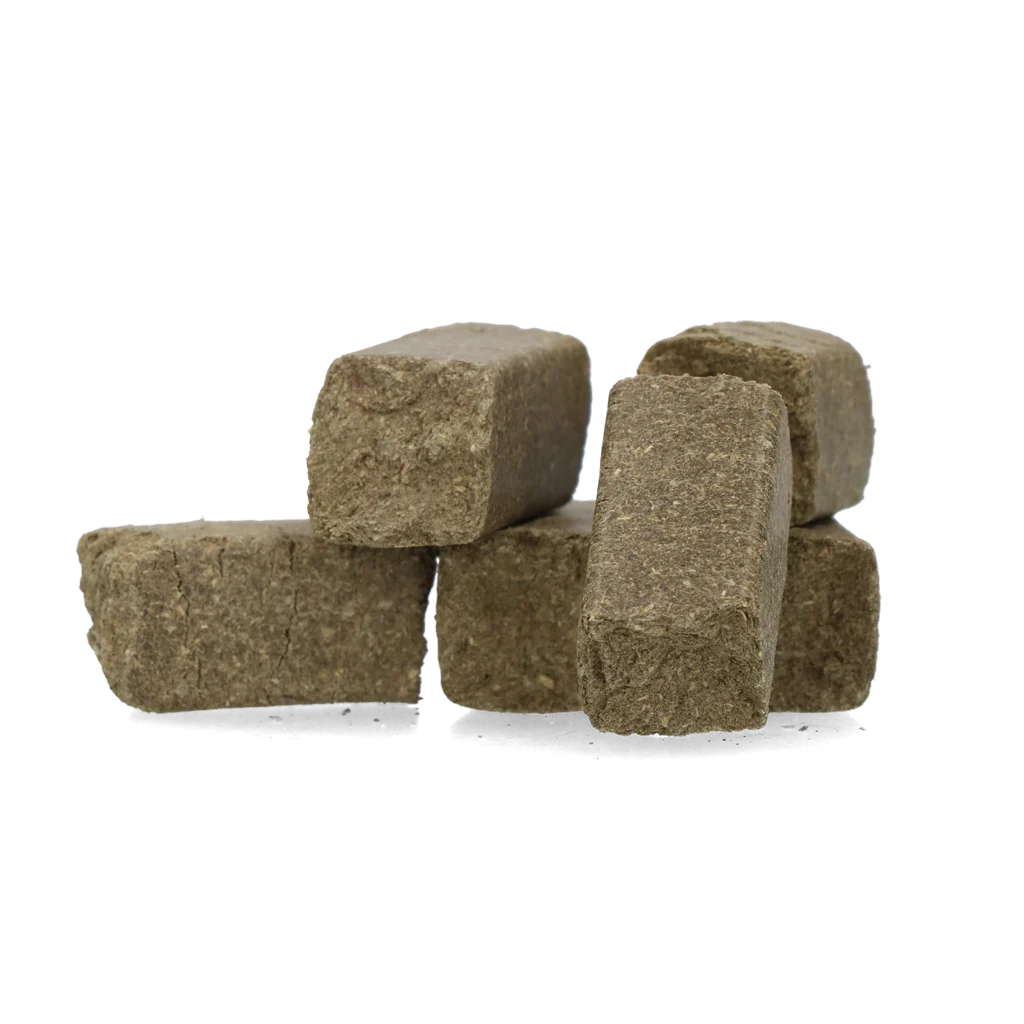 Recompense pentru cai cu eucalipt, cu conținut redus de zahăr, 1,2 kg – Excellent Horse Sweet Blocks - imagine 2