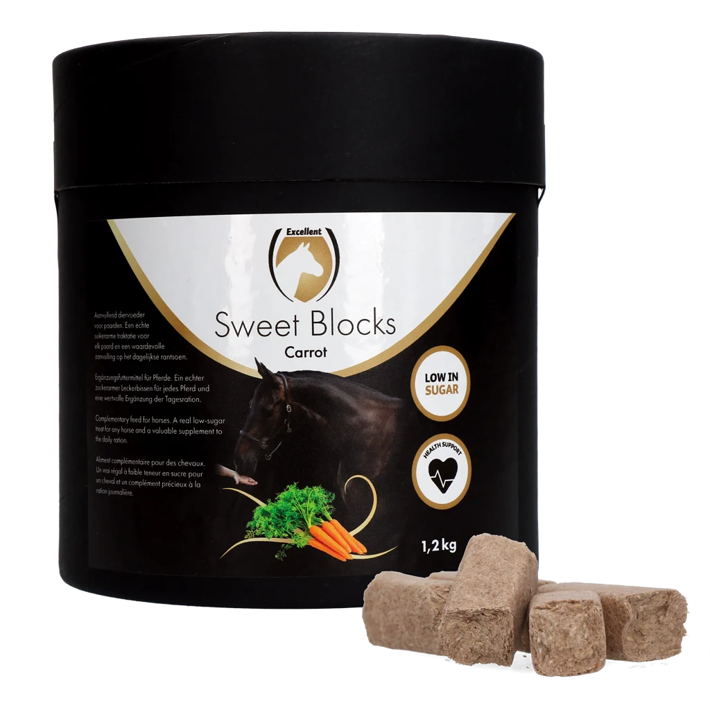 SWEE005AD.png Recompense pentru cai cu morcov, cu conținut redus de zahăr, 1,2 kg – Excellent Horse Sweet Blocks - imagine 1