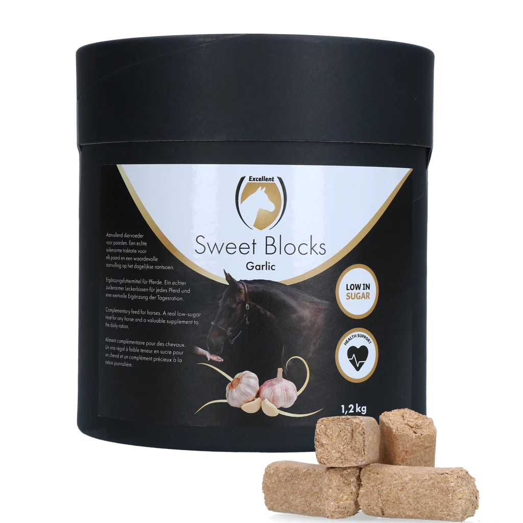 Recompense pentru cai cu usturoi, cu conținut redus de zahăr, 1,2 kg – Excellent Horse Sweet Blocks - imagine 1